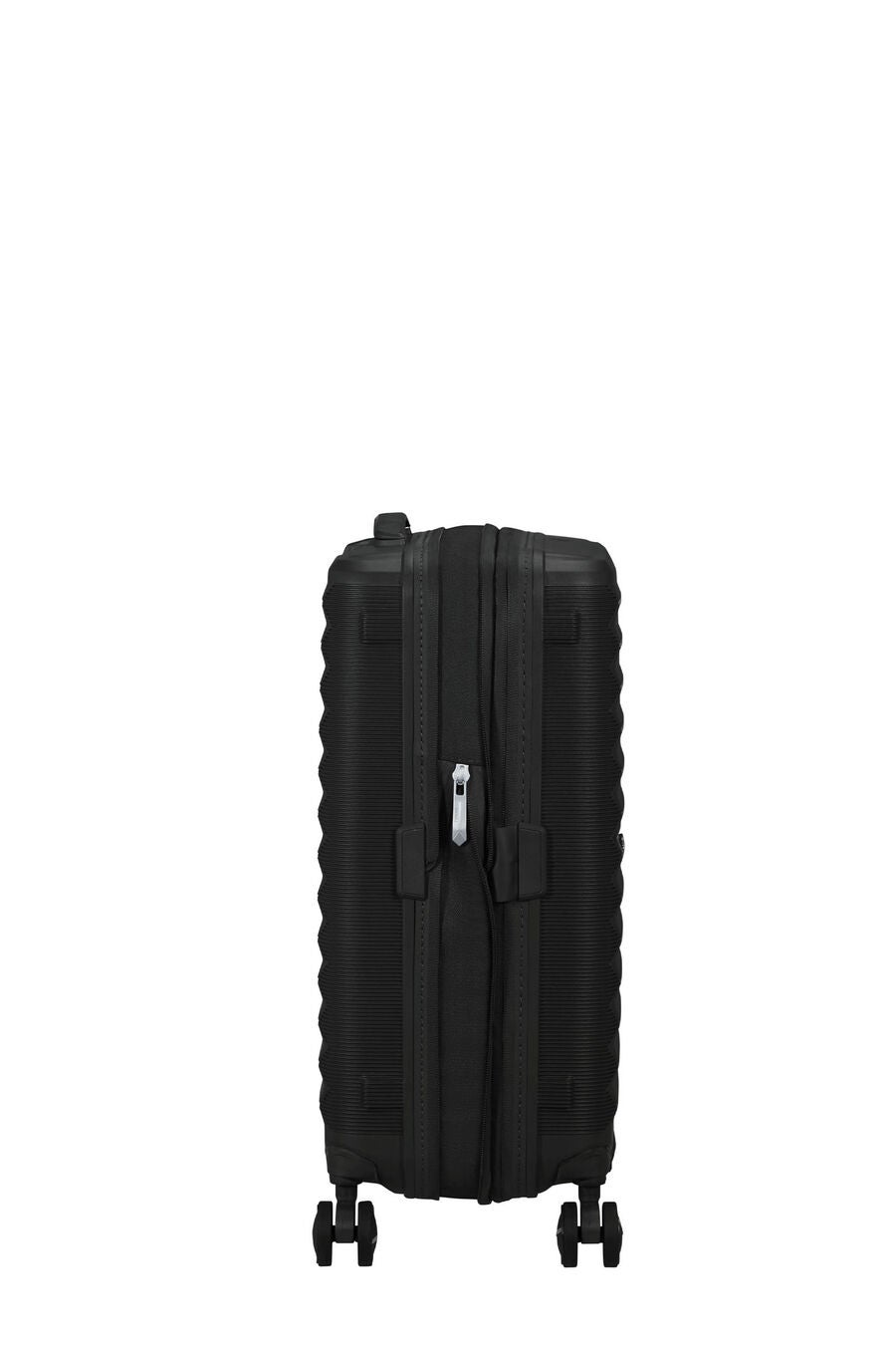 FASTFORWARD CARRY-ON SMALL 55CM EXPANDABLE 2.3KG SUITCASE  hi-res | American Tourister