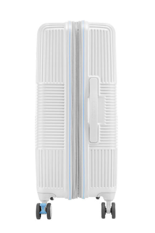 VELTON MEDIUM (69 cm)  hi-res | American Tourister