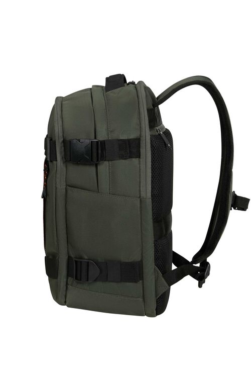 URBAN TRACK 15.6'' LAPTOP MEDIUM BACKPACK  hi-res | American Tourister