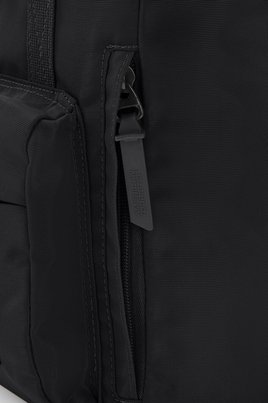 URBAN GROOVE 16" CITY BACKPACK FITS 14" LAPTOP  hi-res | American Tourister