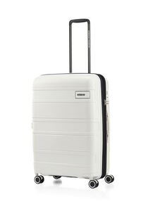 LIGHT MAX CHECK-IN MEDIUM 69CM SUITCASE EXPANDABLE  hi-res | American Tourister