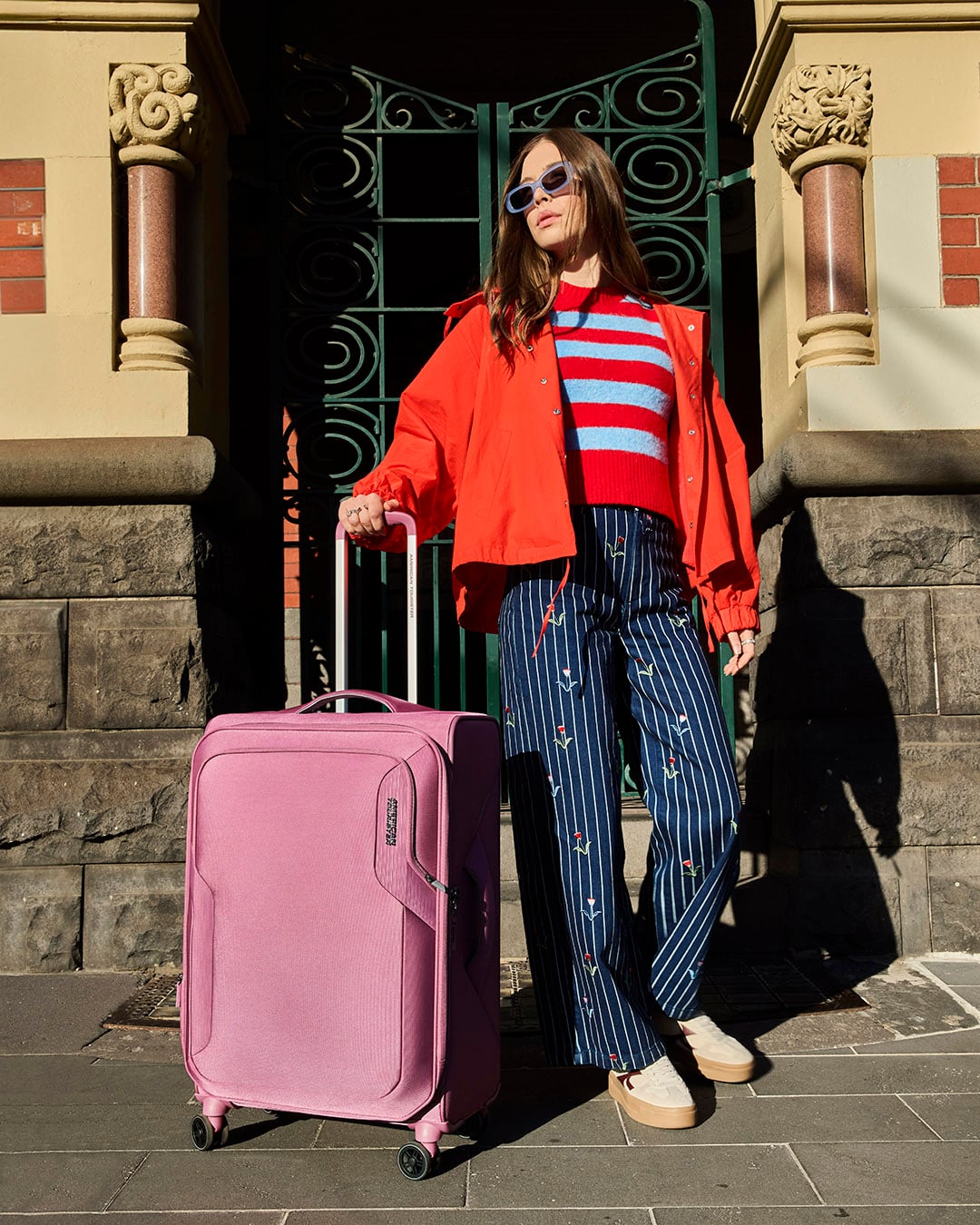 APPLITE 5 ULTRALIGHT CARRY-ON SMALL 55CM EXPANDABLE 2.1KG SUITCASE  lifestyle | American Tourister