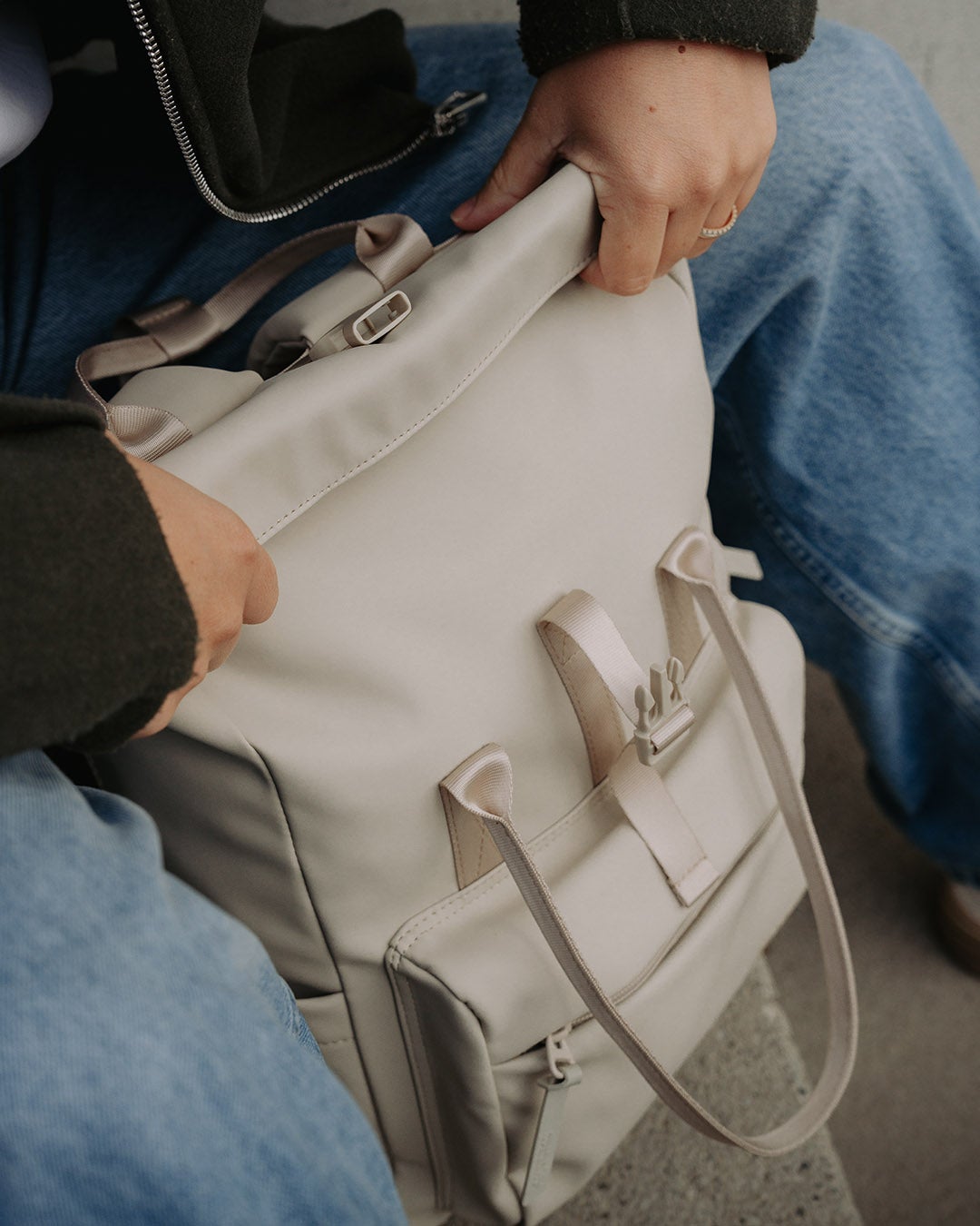 URBAN GROOVE CITY MONO BACKPACK  lifestyle | American Tourister